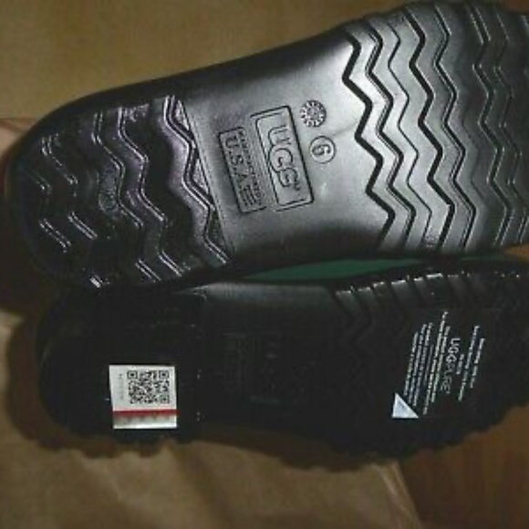 SALE 🎈 UGG Womens Shaye Rain boots High-Gloss Pine Green Women’s 6 NEW in Box - Picture 10 of 11